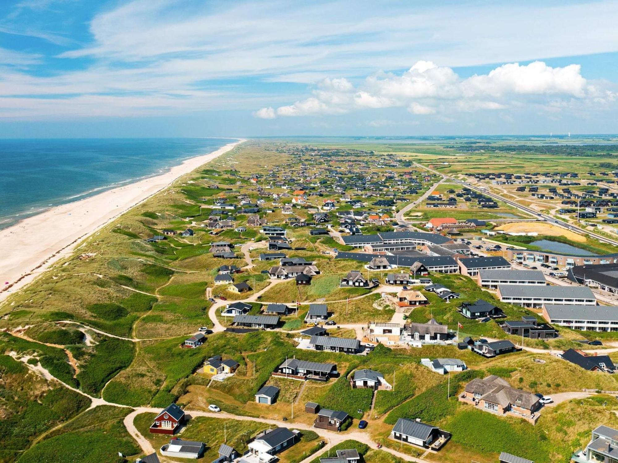 6 Person Holiday Home On A Holiday Park In Ringk Bing Ringkøbing Buitenkant foto